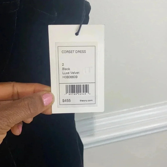 NWT THEORY Corset Luxe Velvet Sheath Dress in black size 8 - Picture 4 of 10